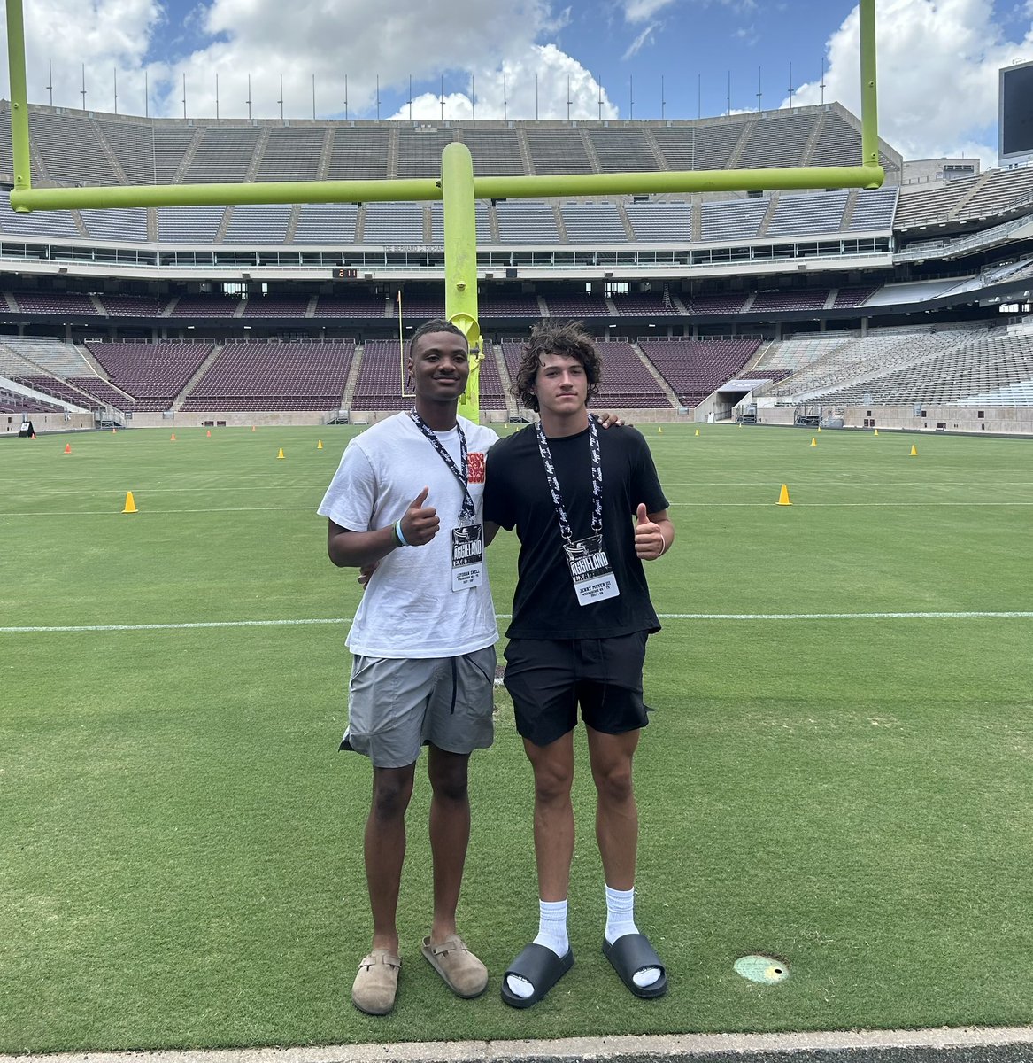 Jason Howell (@jason_howell) on Twitter photo Just a couple of the state’s best in Aggieland today.
Waxahachie (TX) standout 2027 S JayQuan Snell and QB Jerry Meyer
<a href="/JayquanSnell/">JayQuan Snell</a> | <a href="/Jerry_meyerr/">Jerry Meyer III</a> | <a href="/NDNFootball/">Waxahachie Football</a> | <a href="/TA_Recruiting/">TexAgs Recruiting</a> | #GigEm Just a couple of the state’s best in Aggieland today.
Waxahachie (TX) standout 2027 S JayQuan Snell and QB Jerry Meyer
<a href="/JayquanSnell/">JayQuan Snell</a> | <a href="/Jerry_meyerr/">Jerry Meyer III</a> | <a href="/NDNFootball/">Waxahachie Football</a> | <a href="/TA_Recruiting/">TexAgs Recruiting</a> | #GigEm