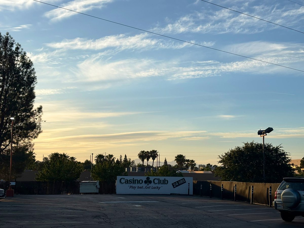 This is my view every time I leave my home town casino. Sun is always rising or is out and shining bright 😂☀️ 🧟‍♀️ 🧛‍♀️