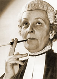 Joan Rosanove QC was the first woman to sign the Victorian Bar Roll of Counsel on 10 September 1923. Read more about the Bar’s 125 year history here: vicbar.com.au/Web/Web/Conten…