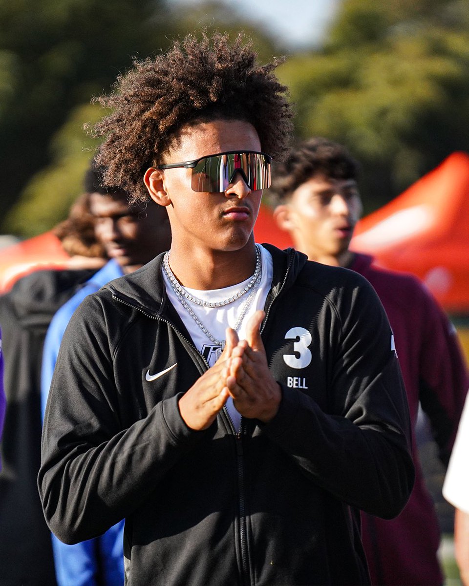 Billy Tucker (@theucreport) on Twitter photo 5-stars ready to work <a href="/Elite11/">Elite11</a> Finals โญ๏ธ
<a href="/KeiHenderson1/">Keisean Henderson</a> Houston commit
<a href="/DiaBell3QB1/">Dia Bell 2026 QB</a> Texas commit
Special talents ๐ฏ 5-stars ready to work <a href="/Elite11/">Elite11</a> Finals โญ๏ธ
<a href="/KeiHenderson1/">Keisean Henderson</a> Houston commit
<a href="/DiaBell3QB1/">Dia Bell 2026 QB</a> Texas commit
Special talents ๐ฏ