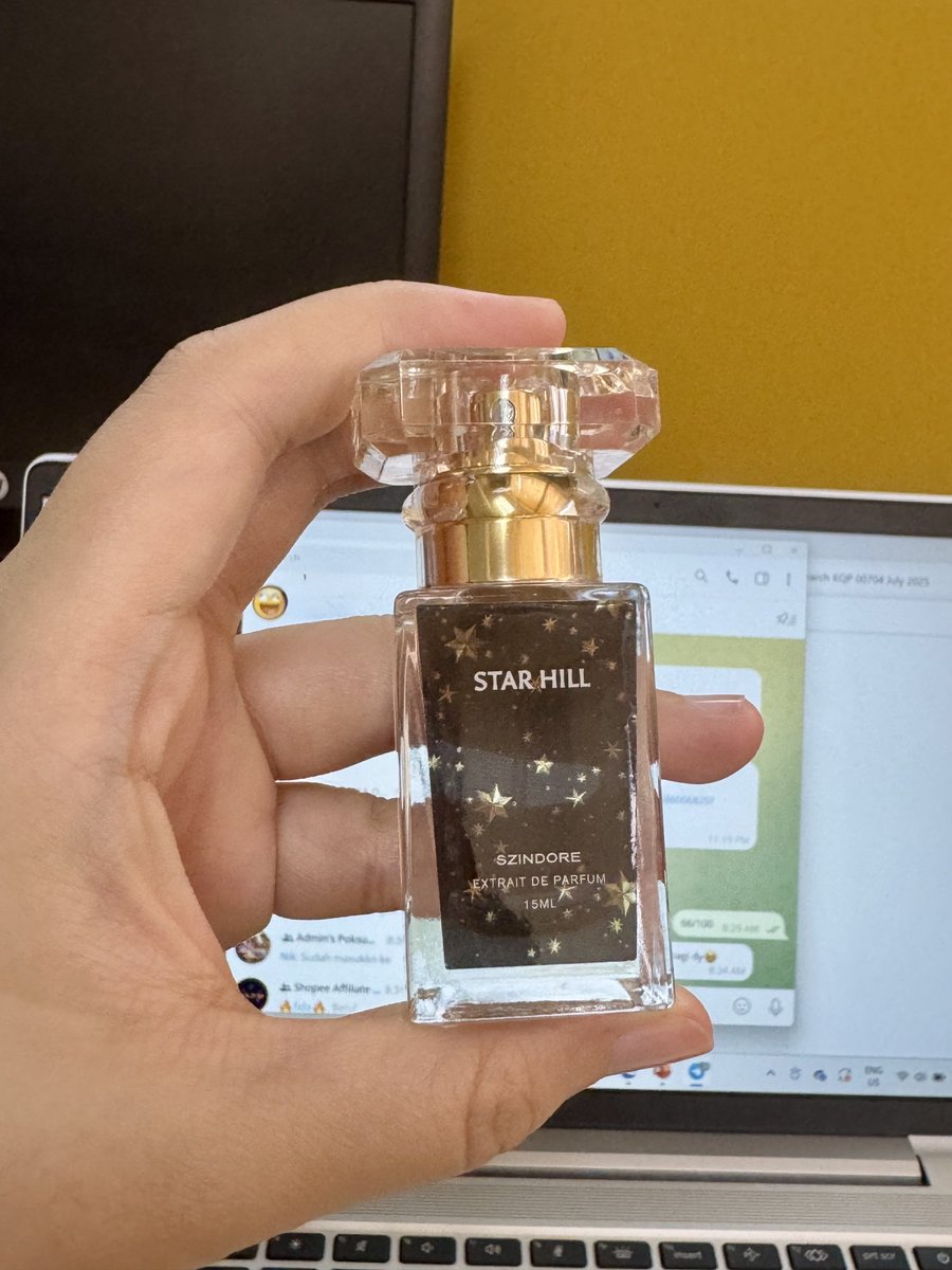 ldhdddy's tweet photo. Lepas ni memang letak dekat office je la. Before pergi meeting boleh spray2 sebab wangi ya amat🥰
❤️ https://t.co/lWsEhF8O7K
#szindorewoman #szindorereview #szindore #perfumereview #bbw #inthestar https://t.co/iTCcANrlTn