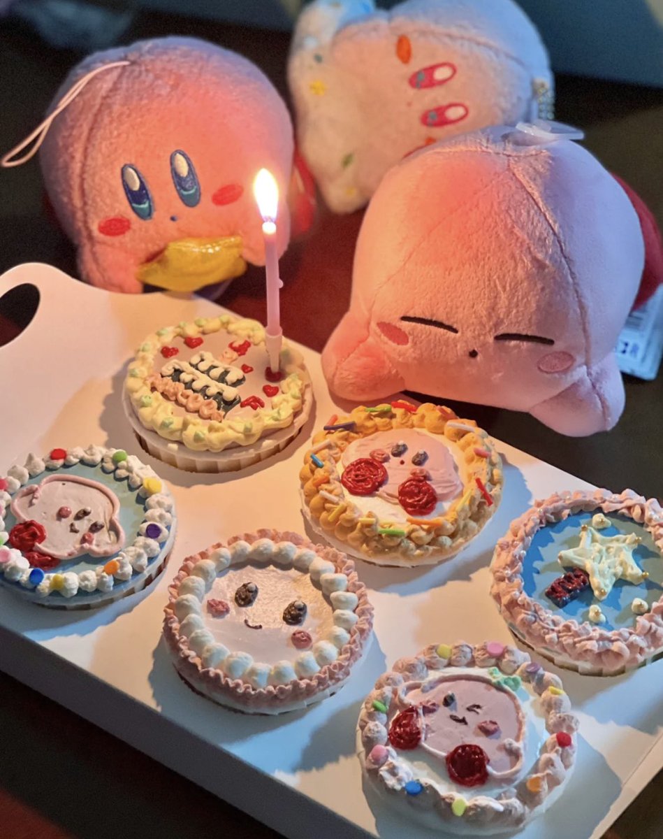 heart_jpg's tweet photo. kirby mini cakes https://t.co/OpUXdD10fq
