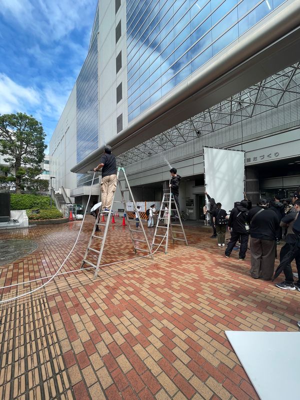 chofukankou's tweet image. 【「 #映画のまち調布 」ロケ情報No169 #マカロニえんぴつ #新曲ミュージックビデオ 「 #静かな海 」の撮影が #調布市 で行われました!】 #市役所前庭 #文化会館たづくり csa.gr.jp/film_result