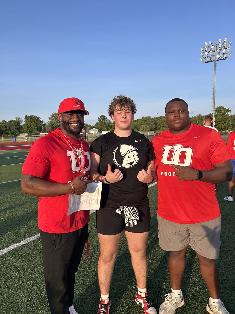 Jack Iakiri (@iakirijack) on Twitter photo Great time tonight at Olivet! Thank you to all the coaches for putting this on!
<a href="/KwamSutton_9/">Coach Sutton</a> <a href="/RealCoachDougA/">Doug Atkins</a> <a href="/CoachIeuter/">Erik Ieuter</a> <a href="/JMHenige/">J Henige</a> <a href="/CoachJPhill71/">Justin Phillips</a> Great time tonight at Olivet! Thank you to all the coaches for putting this on!
<a href="/KwamSutton_9/">Coach Sutton</a> <a href="/RealCoachDougA/">Doug Atkins</a> <a href="/CoachIeuter/">Erik Ieuter</a> <a href="/JMHenige/">J Henige</a> <a href="/CoachJPhill71/">Justin Phillips</a>