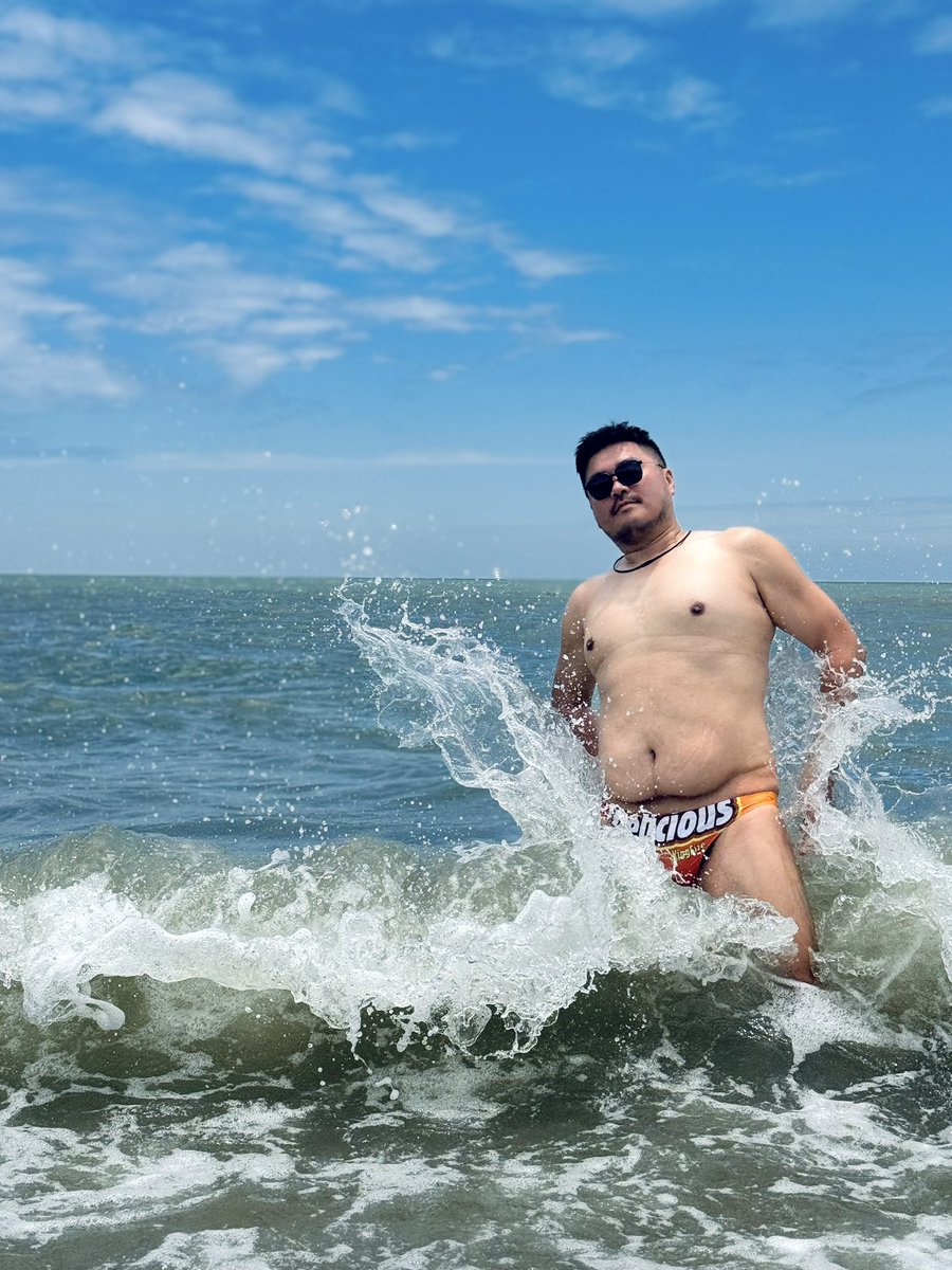 這種天氣還是要泡水吧💦