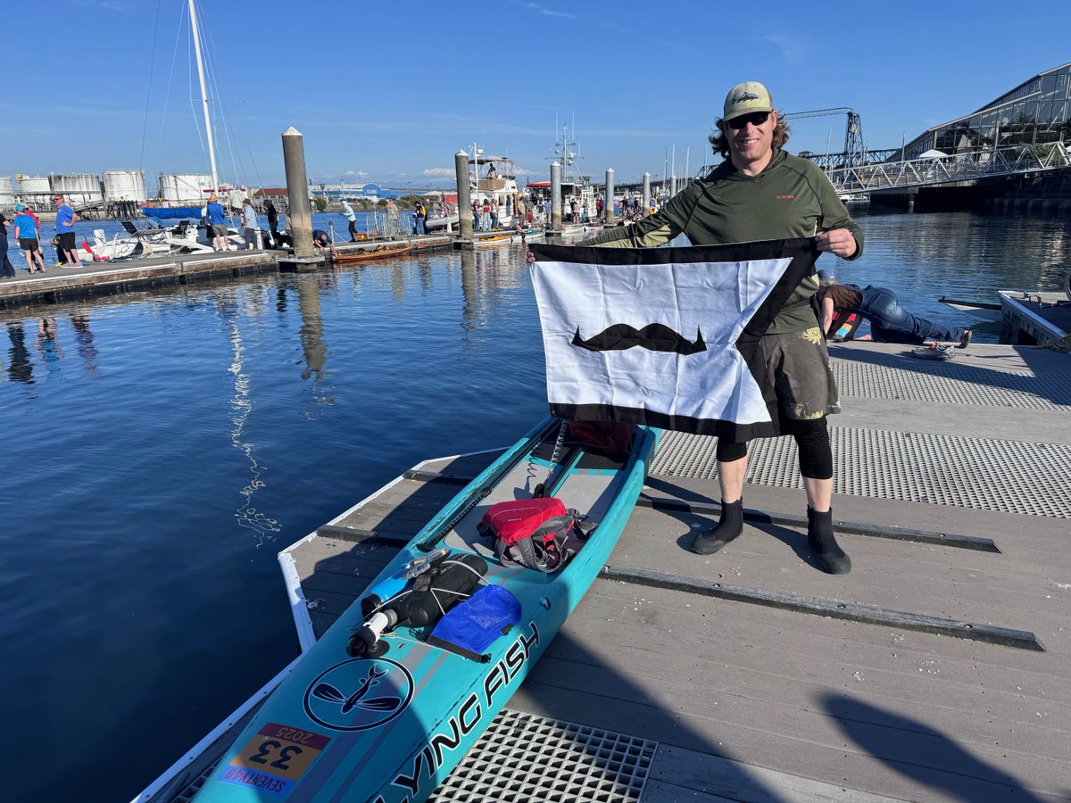 Men’s Health Council Member, Travis Harth, completed the SEVENTY48 challenge, paddling 70 miles nonstop from Tacoma to Port Townsend in under 32 hours to raise awareness for men’s health. This Men’s Health Month, prioritize your health and keep moving.  #UWMensHealthMatters2025