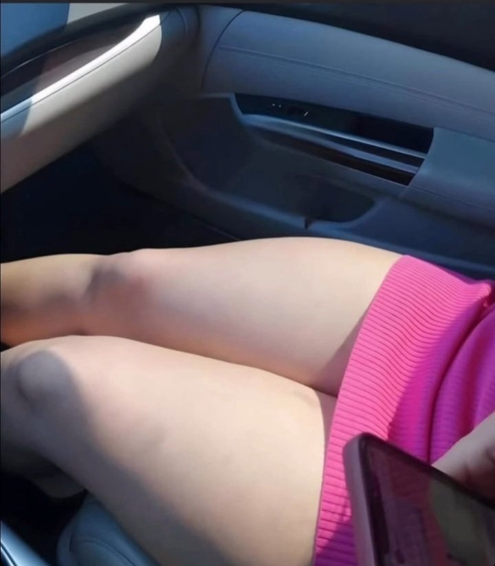 Si aun no tienes mi ws.. solo regalame un Rt y comenta "Hola" y mira tu privado..
es magia purita 🔥😋🍑