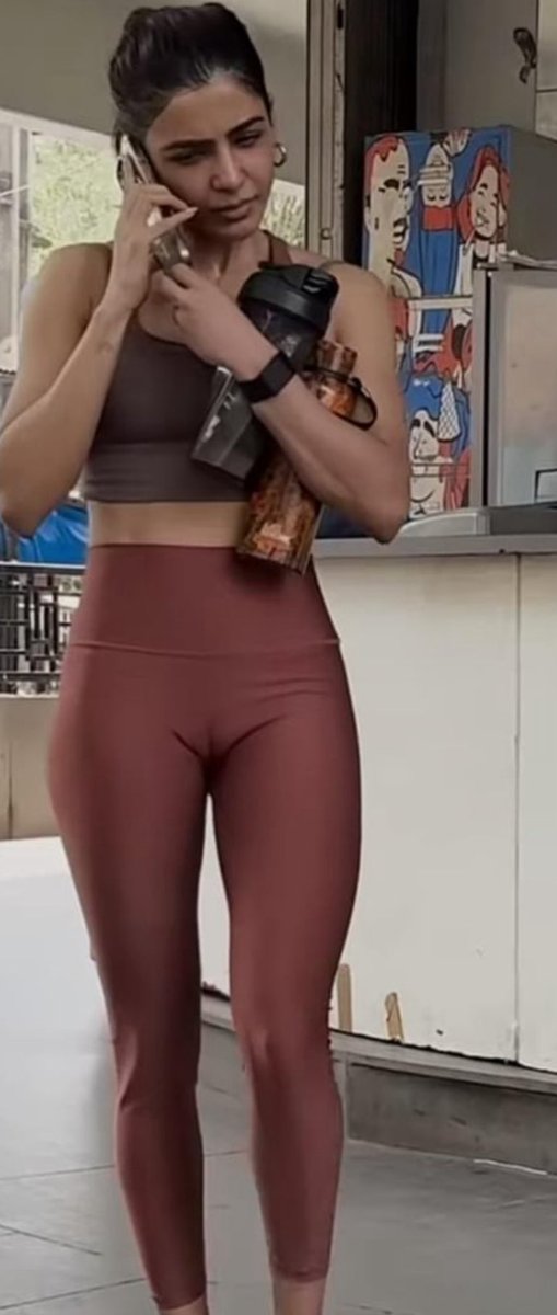 imEHx7's tweet image. These are my 𝗩itamin tablets..! 🥵💊
#SamanthaRuthPrabhu