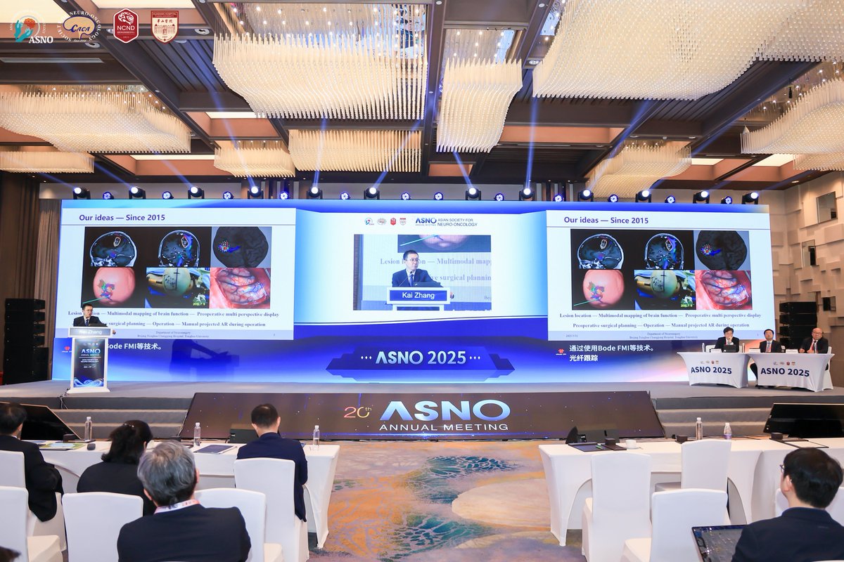 MedTsinghua's tweet image. Prof Xuejun Yang of @Tsinghua_Uni has been elected Vice President &amp;amp; President-Elect of the #ASNO! He also shared major advances in #TTFields &amp;amp; #MixedReality in #Neurosurgery. Congrats to Prof Yang &amp;amp; team! 👏