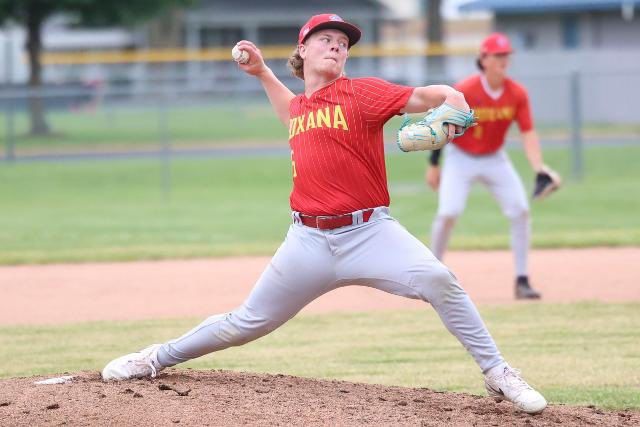 Huge congratulations to Mason Crump on being named to the IHSBCA 2A All-State team as an Honorable Mention!! Very deserving!!  <a href="/IHSBCA1/">Illinois High School Baseball Coaches Association</a> <a href="/Crump15Mason/">Mason Crump</a> <a href="/RoxanaAthletics/">Shell Nation</a>