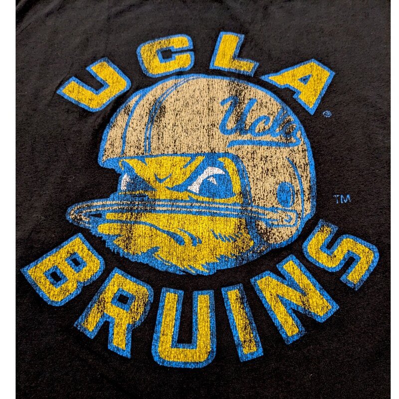 Benjamin Harris (@beenyboom6) on Twitter photo Blessed and Honored to receive an offer from UCLA <a href="/DeShaunFoster26/">DeShaun Foster</a> <a href="/CoachMarshawn/">Marshawn Friloux 🏁</a> <a href="/CoachToler/">Burl Toler III</a> <a href="/CoachTSunseri/">Tino Sunseri</a> <a href="/CoachReino/">Chris Reinert</a> <a href="/Coach_Redfern/">Chris Redfern</a> <a href="/GregBiggins/">Greg Biggins</a> <a href="/adamgorney/">Adam Gorney</a> <a href="/ChadSimmons_/">ChadSimmons</a> <a href="/ServiteFootball/">Servite Football</a> <a href="/recruitcoachmc/">Mike Clayton</a> <a href="/classicqb/">Coach Q</a> <a href="/JackAlexanderQB/">Coach Jack</a> <a href="/CoachDeejay86/">Deejay Cloy</a> #Bruins #bruinsfootball Blessed and Honored to receive an offer from UCLA <a href="/DeShaunFoster26/">DeShaun Foster</a> <a href="/CoachMarshawn/">Marshawn Friloux 🏁</a> <a href="/CoachToler/">Burl Toler III</a> <a href="/CoachTSunseri/">Tino Sunseri</a> <a href="/CoachReino/">Chris Reinert</a> <a href="/Coach_Redfern/">Chris Redfern</a> <a href="/GregBiggins/">Greg Biggins</a> <a href="/adamgorney/">Adam Gorney</a> <a href="/ChadSimmons_/">ChadSimmons</a> <a href="/ServiteFootball/">Servite Football</a> <a href="/recruitcoachmc/">Mike Clayton</a> <a href="/classicqb/">Coach Q</a> <a href="/JackAlexanderQB/">Coach Jack</a> <a href="/CoachDeejay86/">Deejay Cloy</a> #Bruins #bruinsfootball