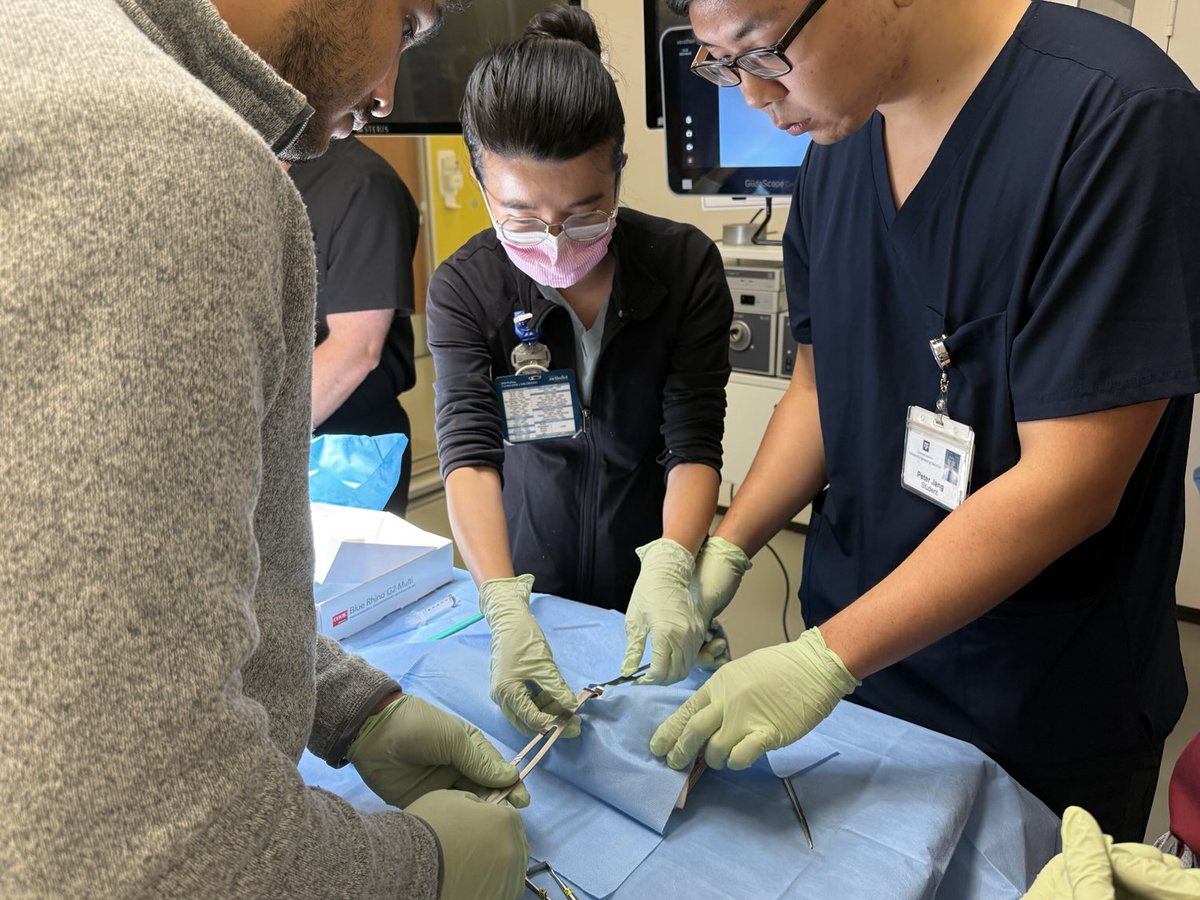 otohns's tweet image. Amazing hands on Otolaryngology lab proctored by my departmental faculty for our EnMed (engineers in medicine) students ⁦@HMethodistMD⁩ ⁦@HMethodistGME⁩ ⁦@HMethodistOTO⁩ ⁦@sinusspecialist⁩ ⁦@EnMedStudents⁩