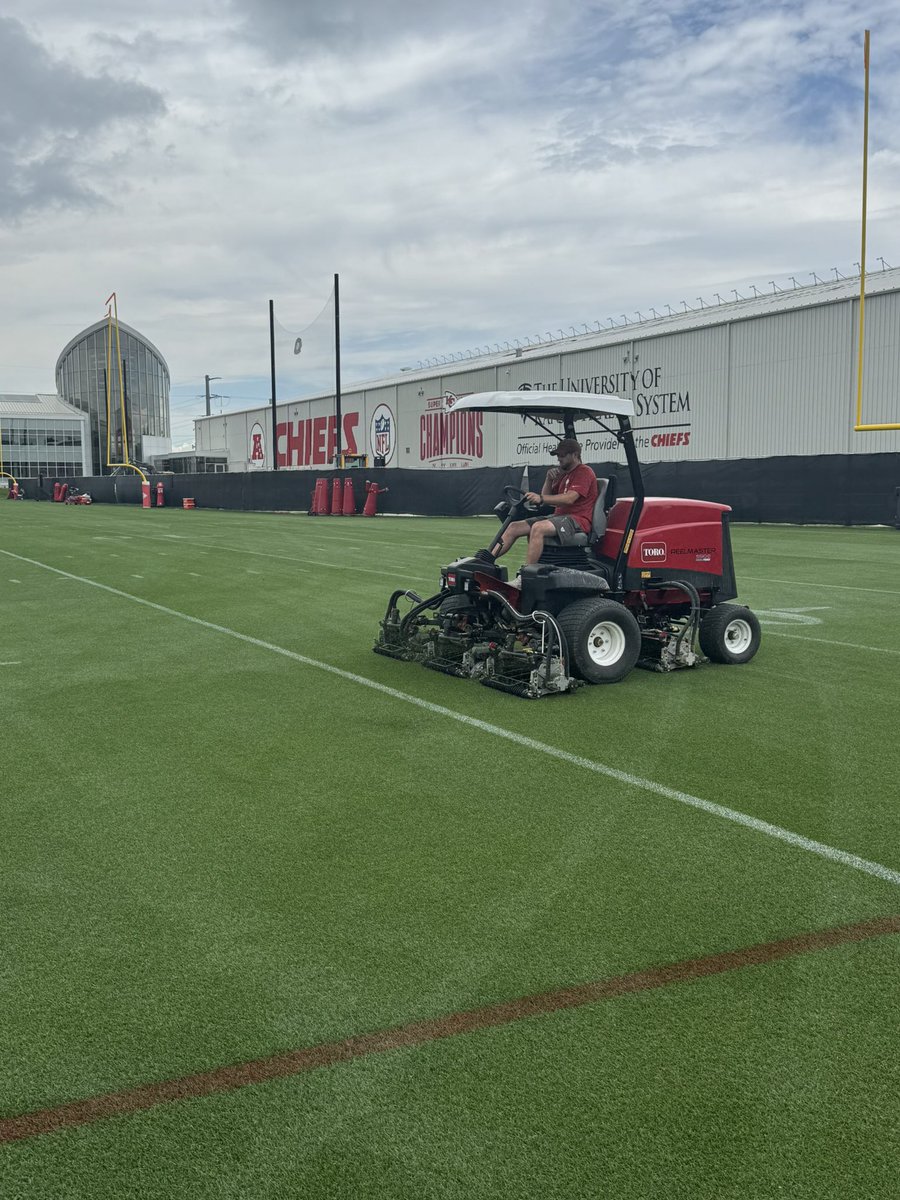 Brentsville Turf Toro Grounds Academy tweet media