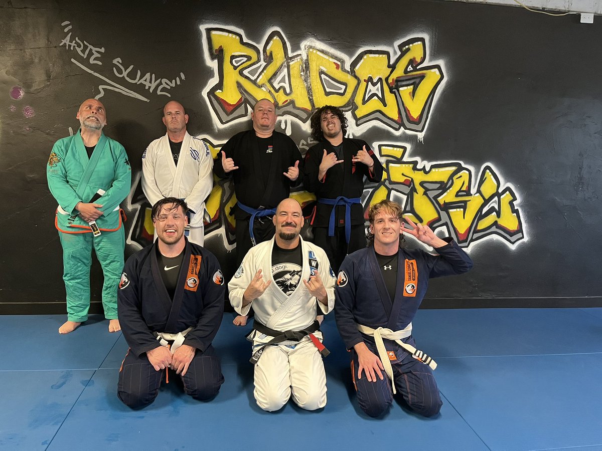 TUESDAY NIGHT BJJ All Level Class 🥋

TOMORROW WEDNESDAY Night at 6:30pm No-Gi All Level Class 🤼‍♀️🤼🤼‍♂️

⭐️FREE Trial for All Ages⭐️

If you are interested please send us a DM✉️

5607 E Colonial Dr. 
Azalea Park,FL 32807