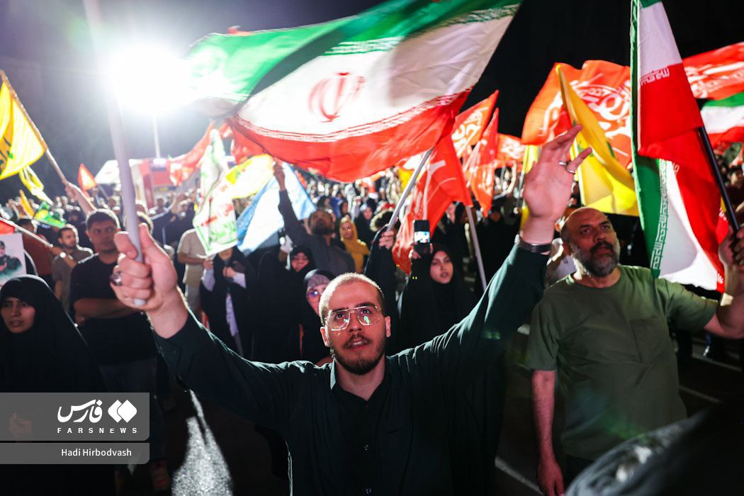 Iranians gathered in Tehran's Palestine Square to protest US President Trump’s recent inflammatory remarks against Iran and the Leader of the Islamic Revolution, Ayatollah Khamenei.

Follow: T.me/presstv