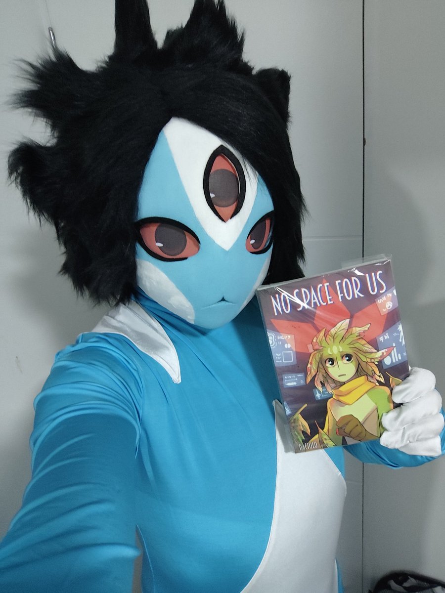 MTOFKigu's tweet image. HE'S HERE! 👽
I'm in love with how he came out, can't wait to bring this Kryi dude to a con :3
Maker: ig/bocai_kig
Costume: ig/adescoladaatelie
Character by @Paciuloo
#Sanzhi #NoSpaceForUs #kigurumi #kig #kigurumimask #着ぐるみ