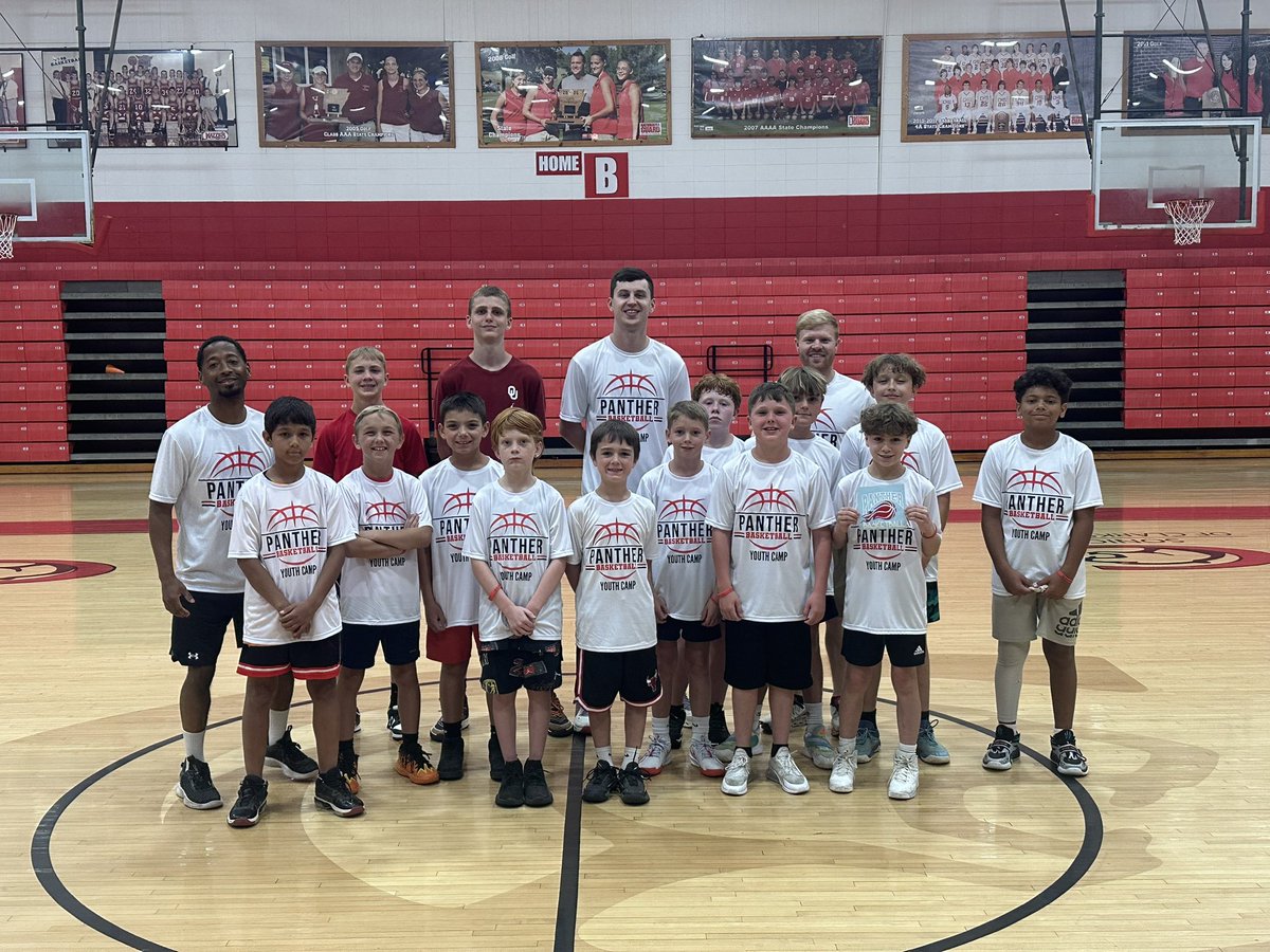 Ethan Bowman tweet media