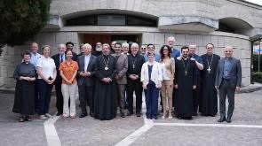 CRIDA PER LA PAU DE LES ESGLÉSIES CRISTIANES A ITÀLIA

Els representants de les Esglésies cristianes d'Itàlia, reunits per a la seva jornada anual de diàleg espiritual –enguany sobre el tema “El camí italià del diàleg”–, van invocar el do de la pau, fent seva la crida del Consell