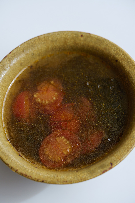 料理家の渡辺有子先生と生徒の吉田直子さんが、日々の食卓に役立つ「献立」をお届けする本誌連載「&amp;COOKING」。