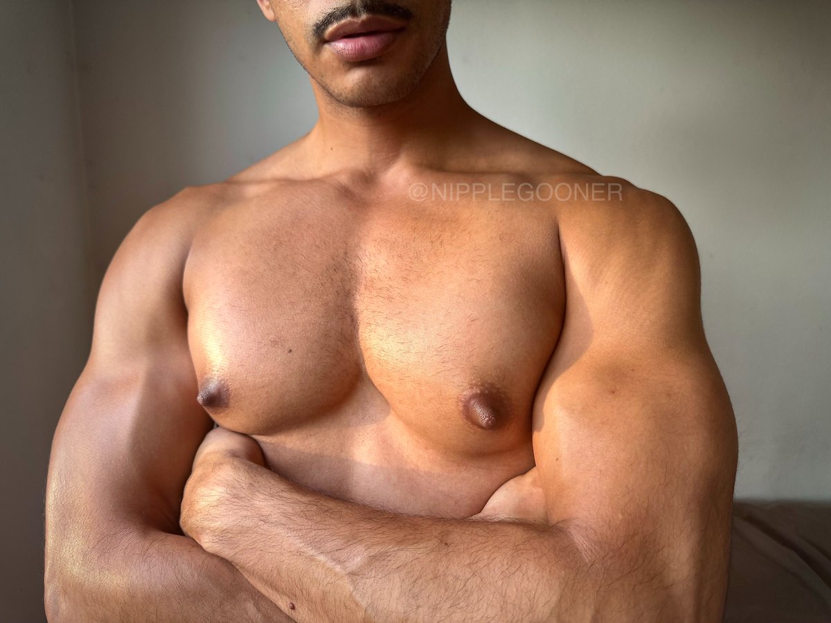 NippleGooner🍼🍼 tweet media