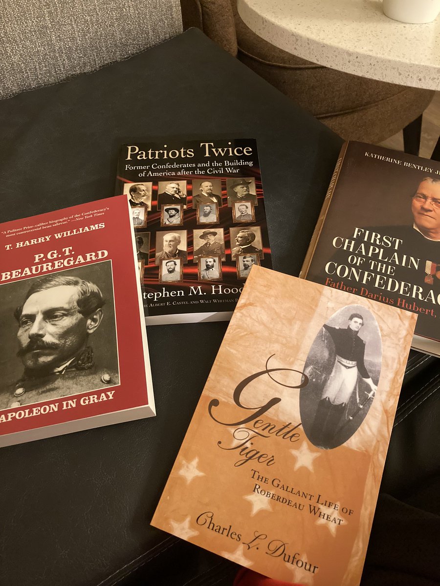 Md1819's tweet image. The Civil War Museum collection was phenomenal, great visit. And the book selection, I almost cried that I couldn’t get all the ones I wanted; I limited myself to just these but could have spent WAY more!
