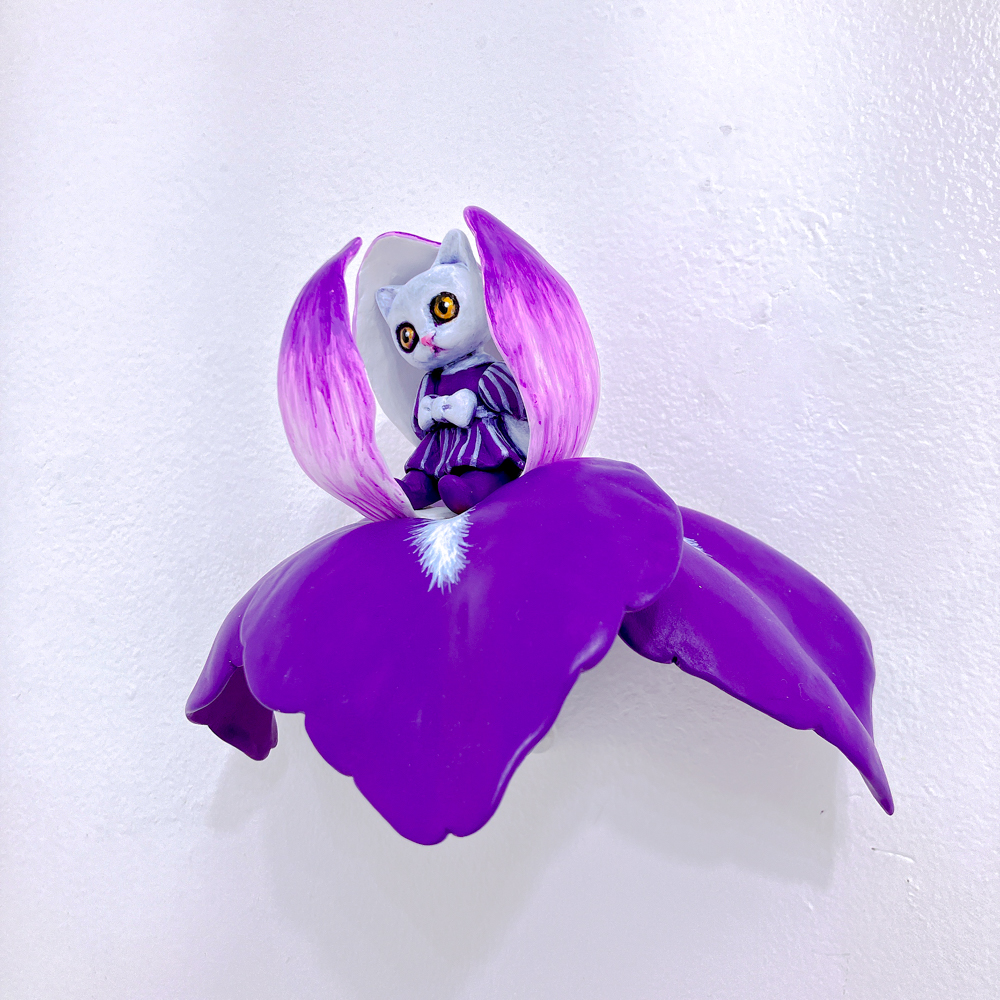 picaresquejpn's tweet image. 本日より #meucobombom 作品展スタートします。

作家が表現する、心の内側の小部屋の中で生まれた物語。ぜひ会場でご堪能ください。

会期｜2025/6/18 - 6/29
picaresquejpn.com/meucobombom_ex…

*作品紹介記事
note.com/picaresque/n/n…

*作家SNS
instagram.com/meucobombom/

#catartwork #3dcat #sangubashi