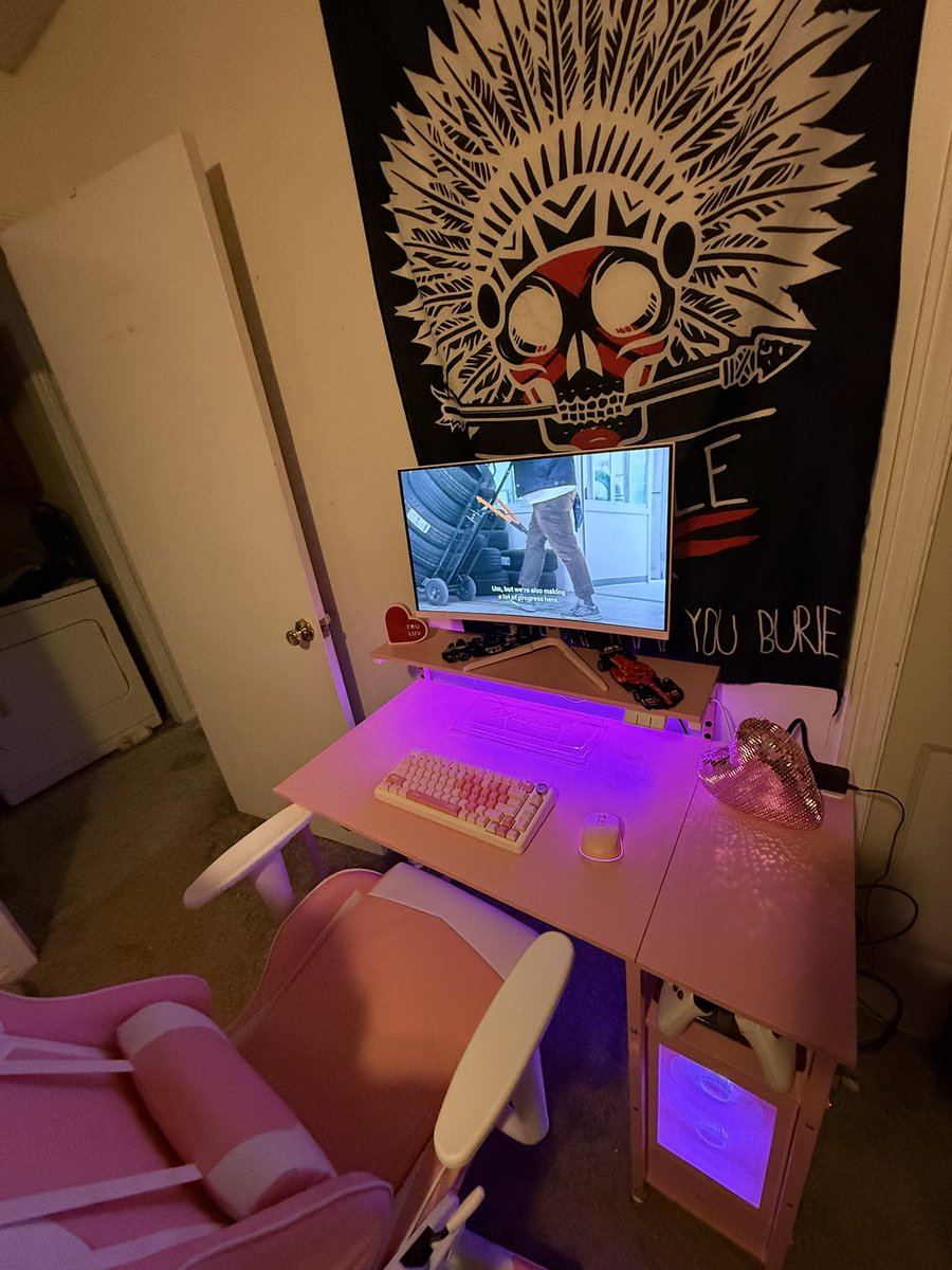 Hey Alexa play Heart_148 by Sewerperson