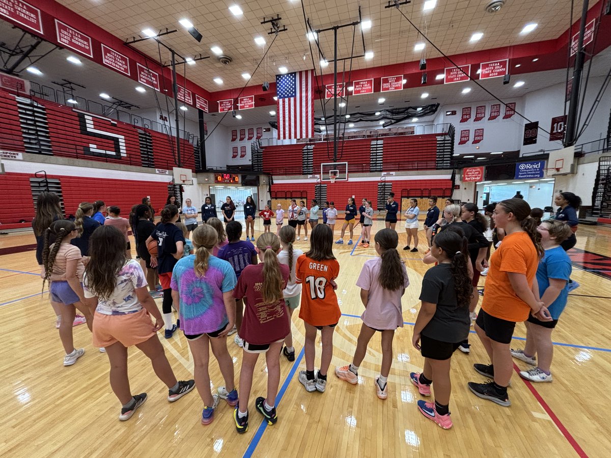 Hoops4HopeCamp's tweet photo. Thanks to @TyHarris_52 for our inspiration video for Day 2 of camp! https://t.co/UUZDYOugkj