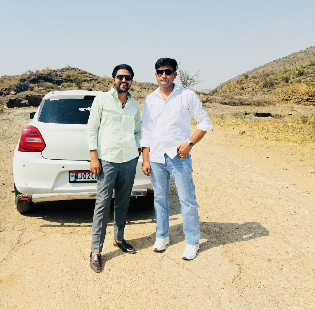 Indrajeet Gurjar ЁЯЗоЁЯЗ│ (@indrajitgurjar) on Twitter photo UP рдкреБрд▓рд┐рд╕ рдХреЗ рд╕рд┐рдкрд╛рд╣реА
рдкреНрд░рд┐рдп рднрд╛рдИ <a href="/BantiBainsla05/">BANTI GURJAR</a> рдЬреА рдХреЛ рдЬрдиреНрдорджрд┐рди рдкрд░ рдвреЗрд░реЛрдВ рд╢реБрднрдХрд╛рдордирд╛рдПрдБ ЁЯМ║
рднреЛрд▓реЗрдирд╛рде рдЖрдкрдХреА рдордиреЛрдХрд╛рдордирд╛ рдкреВрд░реНрдг рдХрд░реЗ ЁЯЩПЁЯП╗
рдЖрдк рд╣рдореЗрд╢рд╛ рддрд░рдХреНрдХреА рдХрд░реЗ рдЦреБрд╢ рд░рд╣реЗ рдЖрдиреЗ рд╡рд╛рд▓рд╛ рд╕рд╛рд▓ рдЖрдкрдХреЗ рд▓рд┐рдП рдордВрдЧрд▓рдордп рд╣реЛред
ЁЯлВ UP рдкреБрд▓рд┐рд╕ рдХреЗ рд╕рд┐рдкрд╛рд╣реА
рдкреНрд░рд┐рдп рднрд╛рдИ <a href="/BantiBainsla05/">BANTI GURJAR</a> рдЬреА рдХреЛ рдЬрдиреНрдорджрд┐рди рдкрд░ рдвреЗрд░реЛрдВ рд╢реБрднрдХрд╛рдордирд╛рдПрдБ ЁЯМ║
рднреЛрд▓реЗрдирд╛рде рдЖрдкрдХреА рдордиреЛрдХрд╛рдордирд╛ рдкреВрд░реНрдг рдХрд░реЗ ЁЯЩПЁЯП╗
рдЖрдк рд╣рдореЗрд╢рд╛ рддрд░рдХреНрдХреА рдХрд░реЗ рдЦреБрд╢ рд░рд╣реЗ рдЖрдиреЗ рд╡рд╛рд▓рд╛ рд╕рд╛рд▓ рдЖрдкрдХреЗ рд▓рд┐рдП рдордВрдЧрд▓рдордп рд╣реЛред
ЁЯлВ