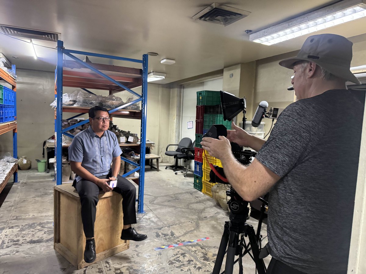 natmuseumph's tweet photo. Last 2-16 June, the NMP participated in a documentary on the Manila Galleons, part of the research project 𝐓𝐑𝐀𝐍𝐒𝐏𝐀𝐂𝐈𝐅𝐈𝐂 by noted historian Dr. Angela Schotenhammer.

READ MORE: https://t.co/GrdgdFJhqS

#NationalMuseumPH https://t.co/zh2dxJKOzB