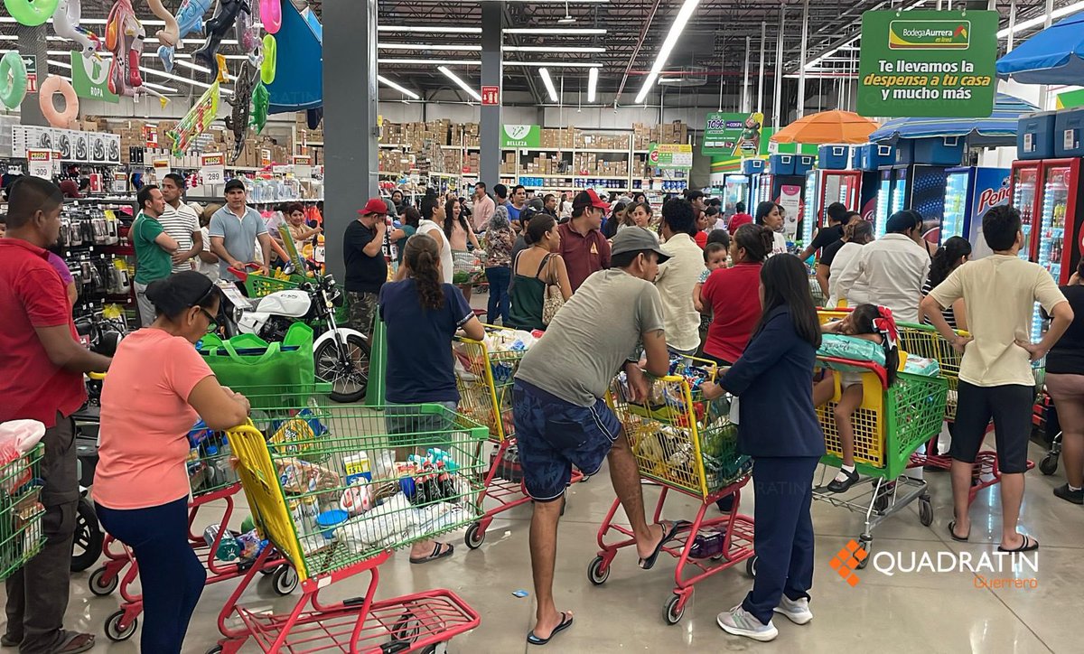 ar2_mx's tweet photo. :#Ar2Clima🦎🌀:
Acapulco se prepara y ya registra compras de pánico ante el impacto de Erick como Huracán categoría 1 o 2 el próximo jueves entre Guerrero y Oaxaca.
PD: información en curso.
https://t.co/eg373TaXUz