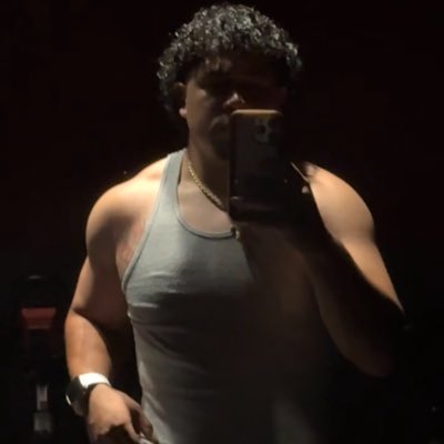 MannyMenchaca88's tweet photo. #NewProfilePic https://t.co/URQZ9WHuyT