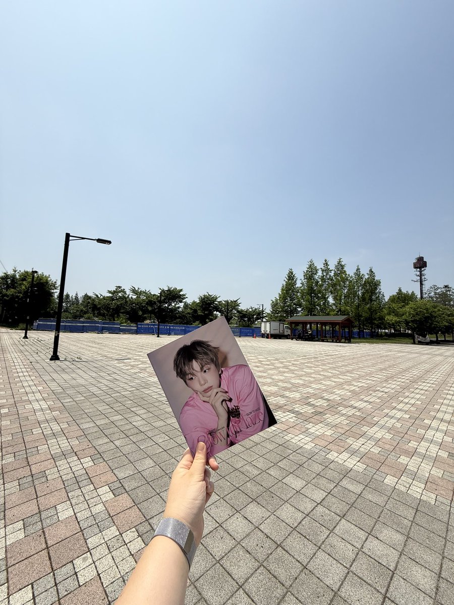 kd_staffx's tweet photo. [📢]
250618 ENA 케이팝업 차트쇼 사전녹화 인원체크 안내 

📍시간 
1~150번 : 1:20PM (KST)

📍장소
빛마루 방송지원센터 뒷 공터

#강다니엘 #KANGDANIEL https://t.co/LXWpQZREut