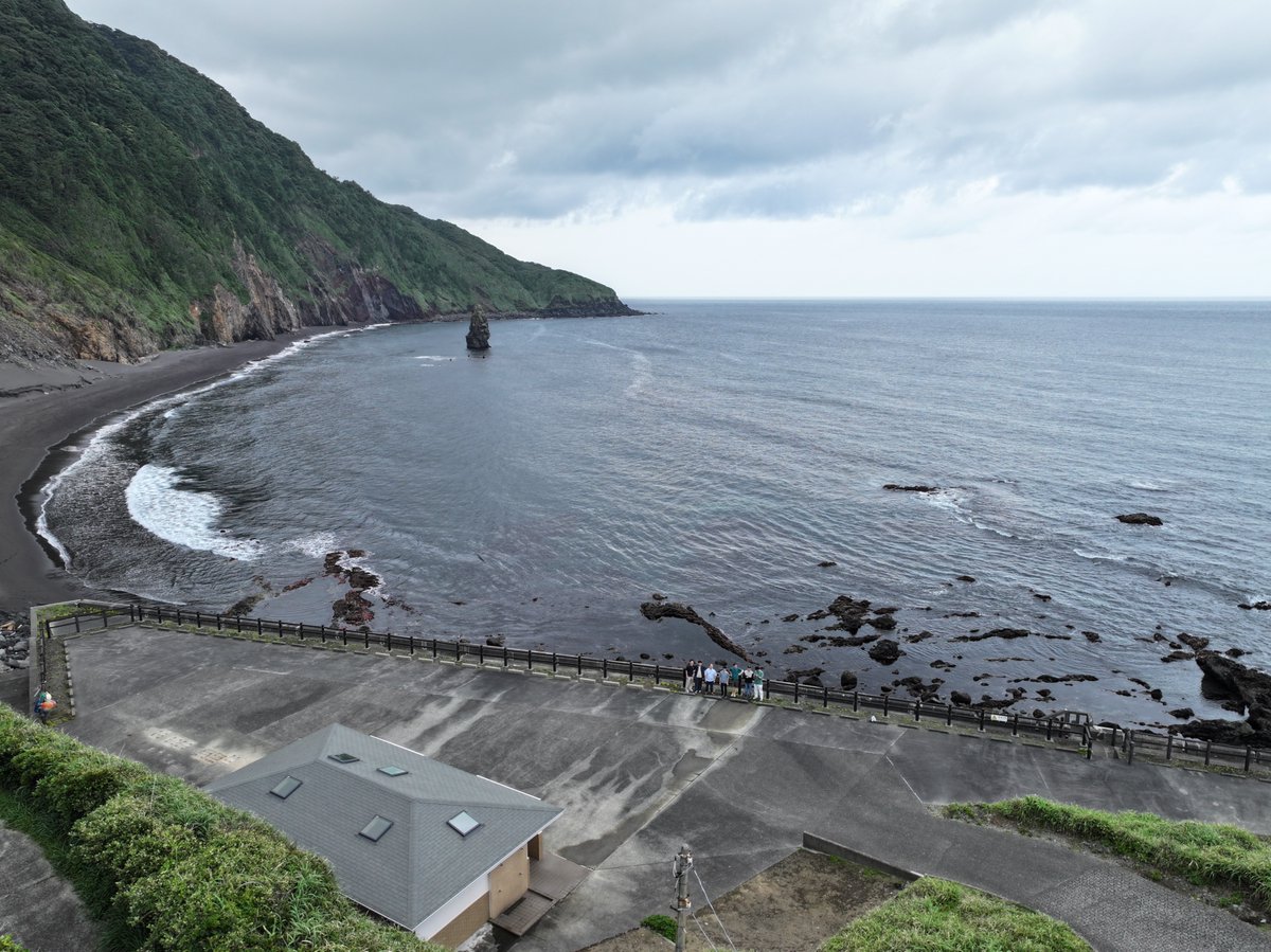 IMELab_Itoh's tweet image. 東京都の伊豆大島にてラボ旅行を行いました。大島の自然を満喫することができました!
We went on a lab trip to Izu Oshima, Tokyo. We fully enjoyed the nature of Oshima!