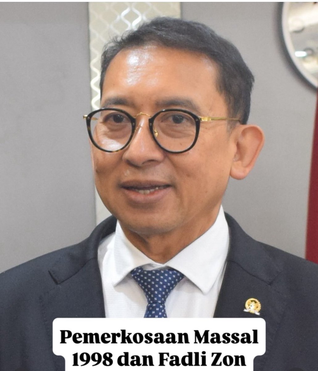 na_dirs's tweet photo. Pemerkosan Massal 1998 dan Fadli Zon

Saya berimajinasi membayangkan Bapak Fadli Zon @fadlizon Menteri Kebudayaan RI, menyampaikan hal sebagai berikut

“Sebagai Menteri Kebudayaan, saya mewarisi bukan hanya narasi kebesaran bangsa, tetapi juga fragmen sejarah yang menyayat: tragedi pemerkosaan massal pada masa transisi kekuasaan 1998. Kita boleh berdebat soal jumlah korban atau definisi ‘massal’, namun bagi para penyintas, penderitaan itu nyata. Luka mereka bukan statistik. Mereka adalah jiwa-jiwa yang dilukai oleh diam dan kelengahan kita.

Dalam upaya pemerintah menulis ulang sejarah bangsa, episode kelam ini akan kami hadirkan dengan keberpihakan yang tegas kepada perspektif korban. Menulis sejarah bukan sekadar menyusun kronik kekuasaan, tapi membaca batin bangsa—mengakui luka, menandai pelajaran, dan menciptakan ruang pulih. Sejarah tak boleh menjadi propaganda, tetapi harus menjadi cermin: agar anak-anak kita tahu, bahwa bangsa ini pernah terluka, dan memilih untuk tidak melukai lagi.

Dengan penuh kerendahan hati, saya menyampaikan permohonan maaf kepada para korban atas kegagalan negara melindungi mereka. Kita telah gagal menciptakan ruang publik yang aman bagi perempuan. Atas nama pemerintah, saya meminta maaf.

Saya dan Presiden Prabowo berkomitmen bahwa tragedi ini tidak akan terulang. Kita ingin tumbuh sebagai bangsa yang tak hanya cerdas, tapi juga berbelas kasih. Bangsa yang menjadikan empati sebagai pilar kebudayaan dan keadilan sebagai wujud nyata dari kemanusiaan.”

**

Bisa kan Pak Menteri Fadli Zon? Anda tentu bisa lebih baik lagi dari imajinasi saya. Kami tunggu yahh

Tabik,

Nadirsyah Hosen