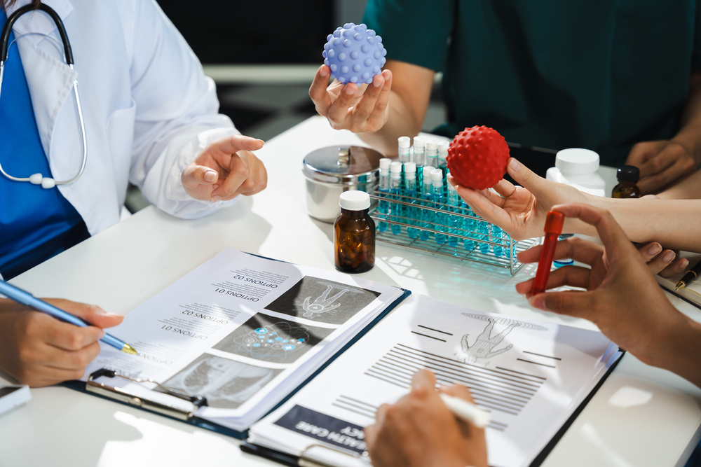 kibbemr's tweet image. 馃拤 Medical research changes lives! By uncovering the mysteries of diseases and developing new treatments, we can improve patient care and outcomes. Let鈥檚 continue to support innovation and scientific discovery! 馃敩馃挕 #MedicalResearch #Healthcare #Innovation