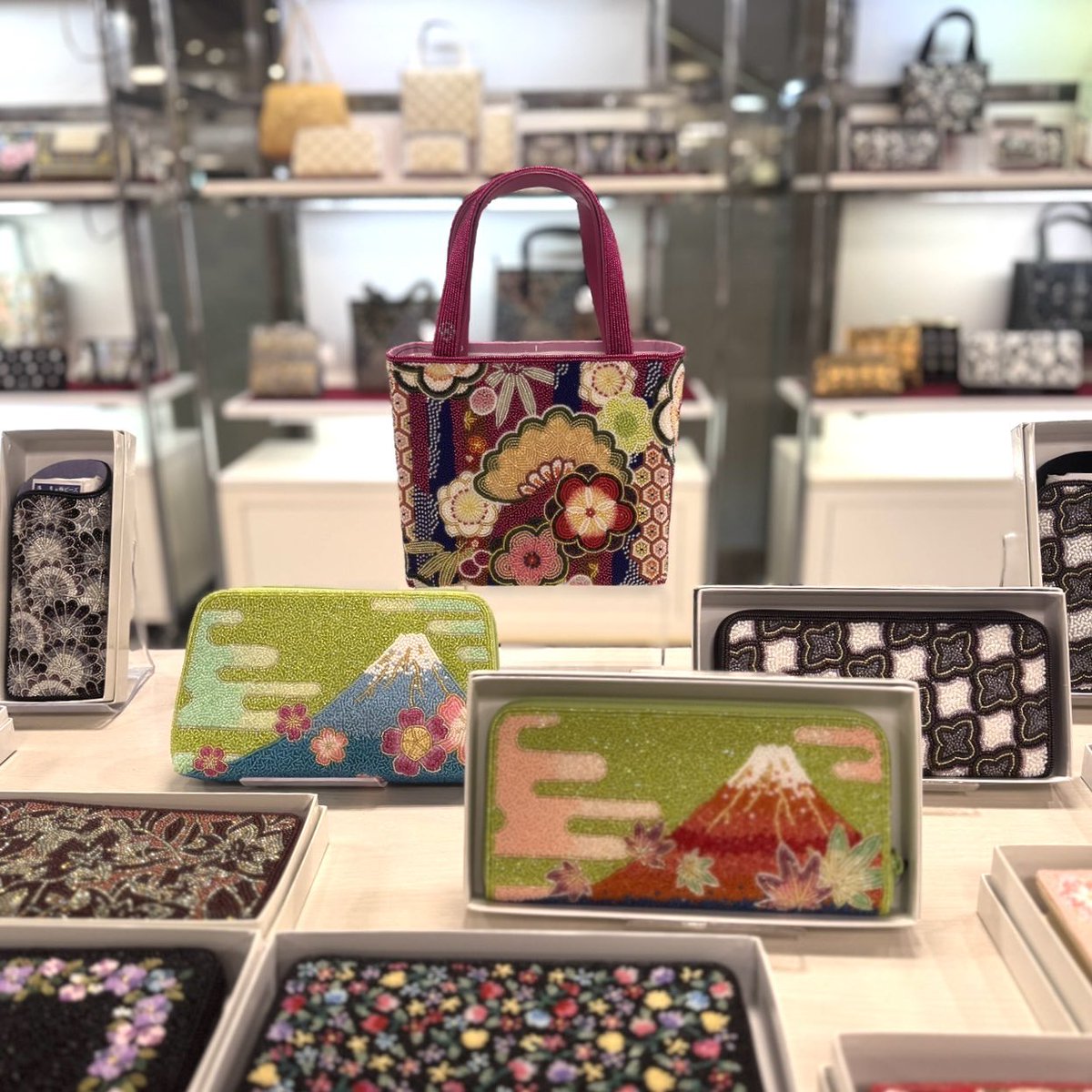 柏ビーズ　ぶどう 柏ビーズ ぶどう 柏ビーズ＊kashiwa beads (@KashiwaBeads) / X