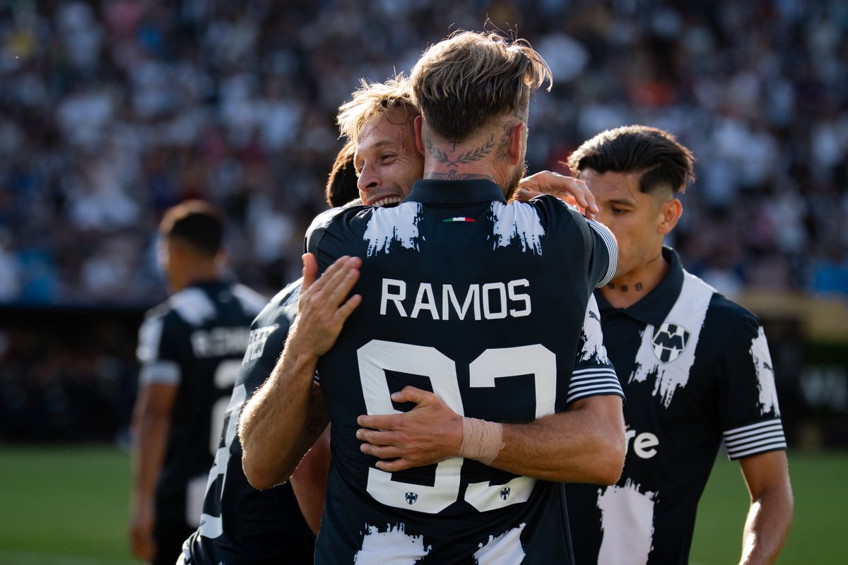 Sergio Canales tweet media