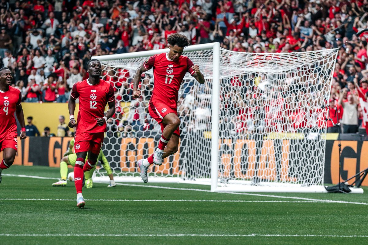 A brace to open up the tournament 😤

Un doublé pour ouvrir le tournoi 😤

🇨🇦 4-0 🇭🇳 
#CANMNT