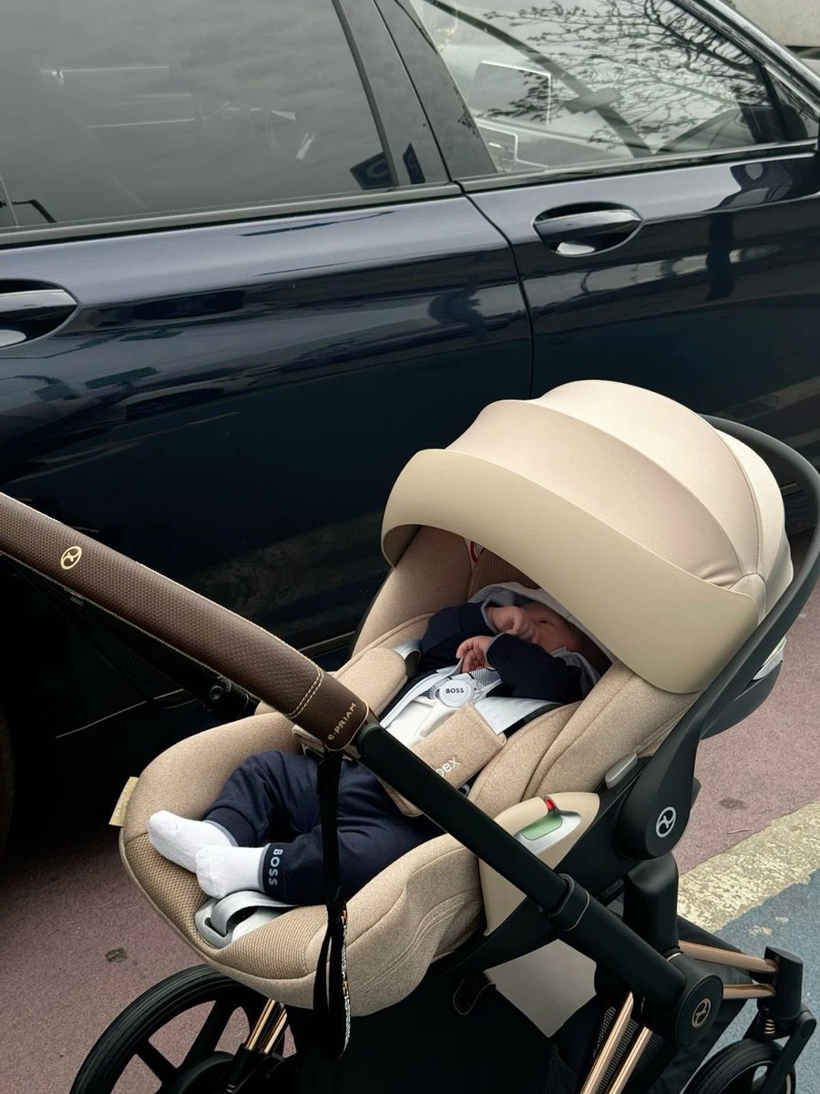 بحر 🌊 (@butterflless) on Twitter photo 