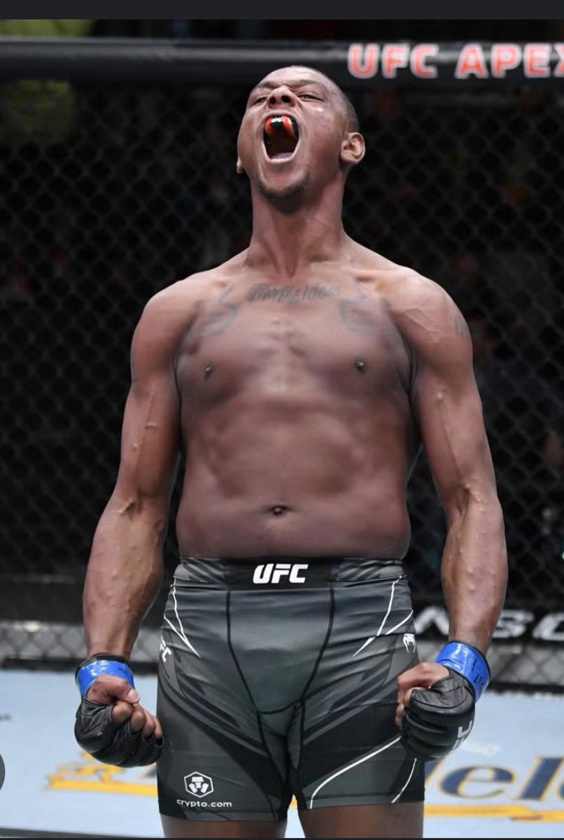 NSMMA18's tweet photo. UFCBaku

Hill to beat Rountree (2.2) +120 

2 units 💰

Feel like Rountree has a tendency to Choke in these “big fights” very inconsistent fighter.. great hammer but a terrible nail.. Hill can make this man crumble https://t.co/r2jHxxvBgg