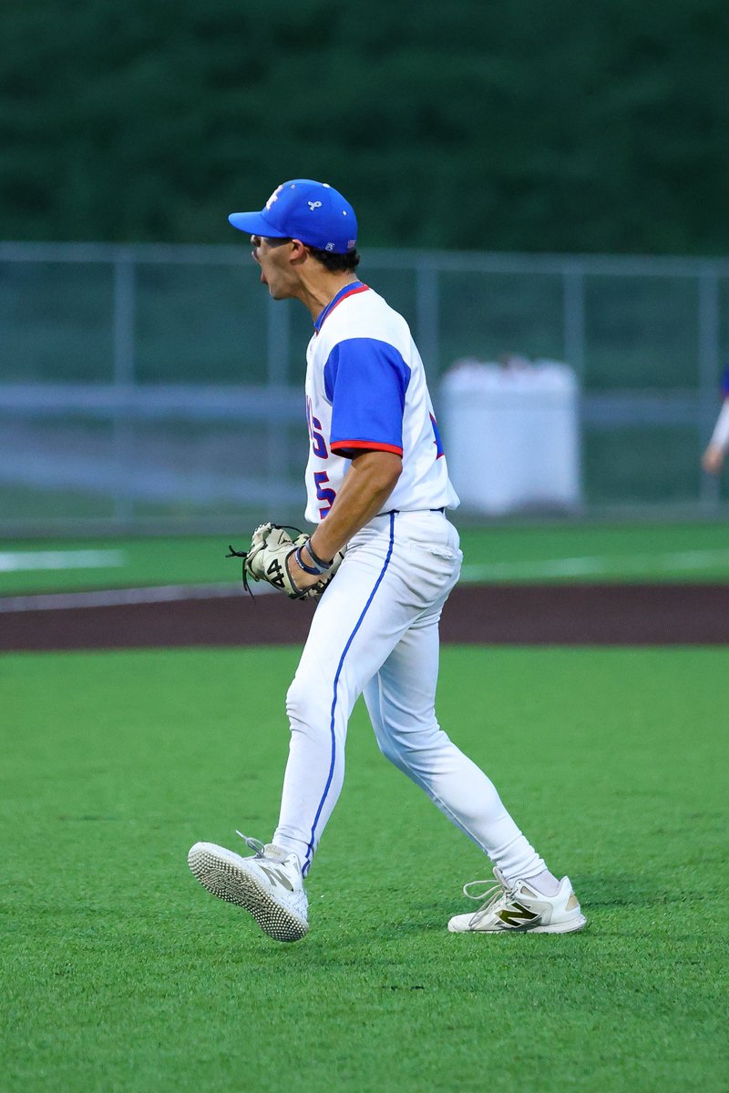 Riley Johnson tweet media