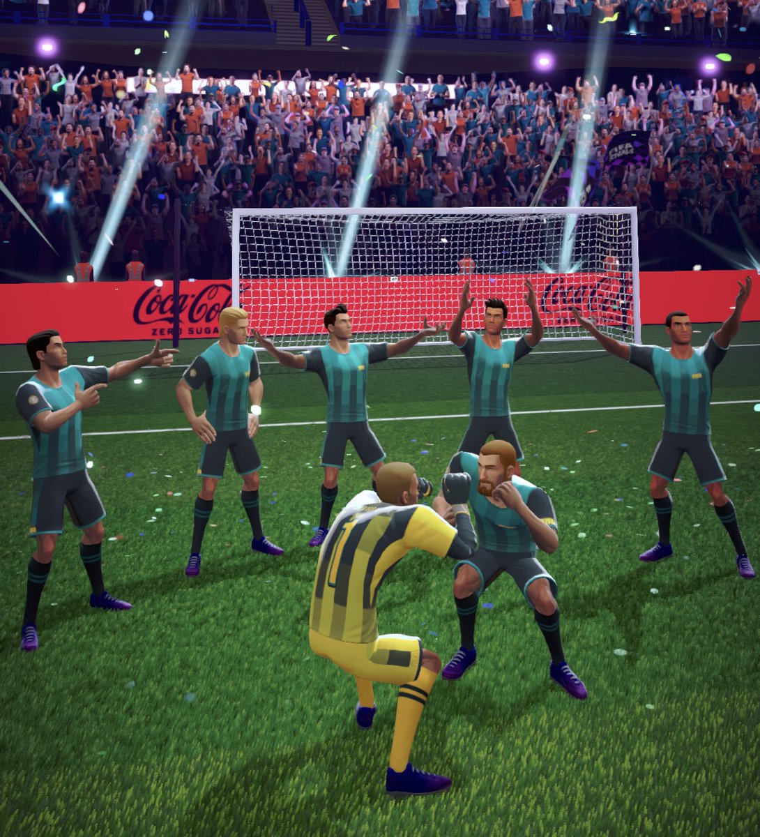 EstherJade1's tweet image. Are you even in the Polkadot community if you haven’t played @FIFARivals yet? ⚽
Just played my first few games and I’m already loving it 🏆
• Top 10 Sports Games
• 100k+ downloads on Google Play Store
• Secured by @Polkadot
Question is… is it soccer or football? 👇
