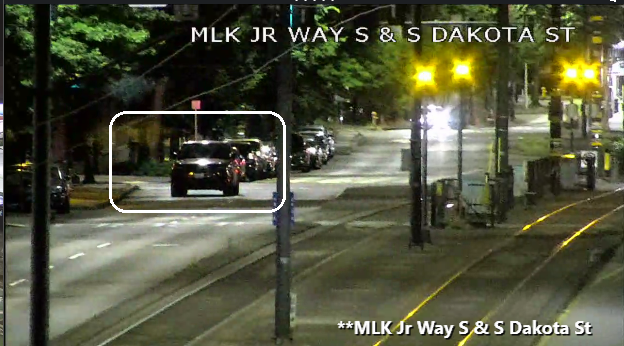 Xe bị vô hiệu hóa ngăn NB bên phải trên MLK JR