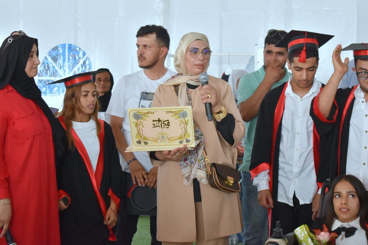 🎓 💪Proud to have supported women and youth in 🇹🇳 South in their professional journey, with well earned certifications in weaving and fishing net repair. 

#LNOB