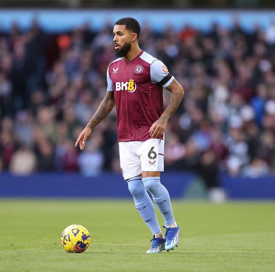 Douglas Luiz orta sahadan biri giderse diye istiyordum da şu an iyi fırsat var 

Sara - Hakan - Luiz bildiğin PSG gibi orta sahası gibi üçlü olur  , Torreira da 8 olarak oynayabiliyor elit kalite orta saha olur