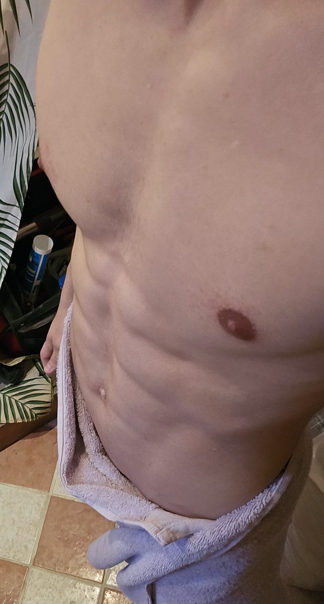 DM OPEN 🎁 lucass_rbrts 😈 tweet media