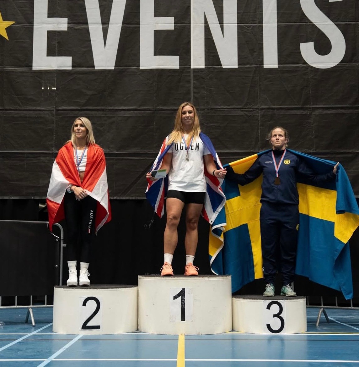 Katherine Ogden, Principal of <a href="/kingsoakacademy/">King's Oak Academy</a> and #CrossFit European Champion will be in the studio at <a href="/itvwestcountry/">ITV News West Country</a> 6.00pm tonight (Wednesday) being interviewed about her recent success. <a href="/edutony/">Tony Searle</a> <a href="/KateRich28/">Kate Richardson</a>