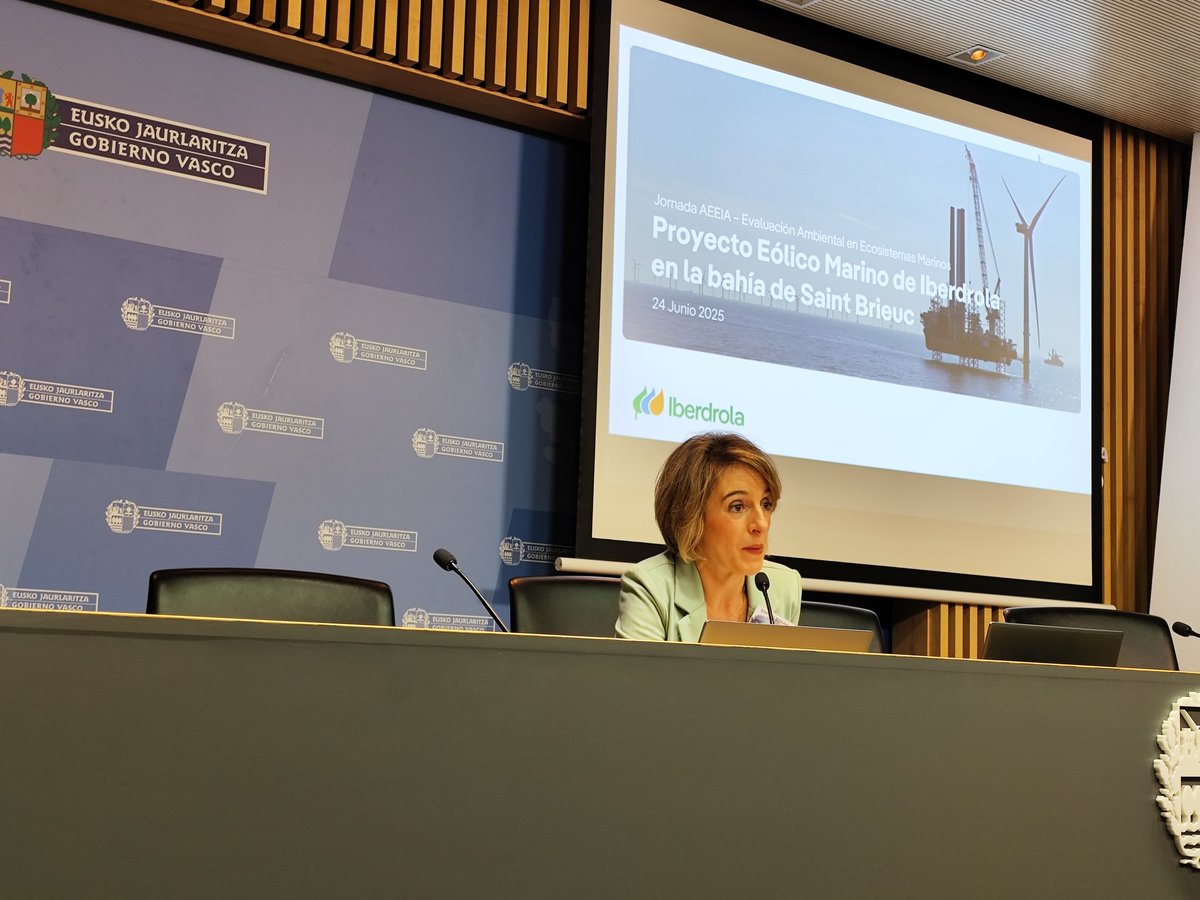 Ponencia de Carmen Zuazola, Head of New-Business Europe de <a href="/iberdrola/">Iberdrola</a>  hablando de la experiencia eólica marina en Iberdrola. <a href="/Asoc_Esp_de_EIA/">AEEIA</a> <a href="/Saitec01/">Saitec Engineering</a> <a href="/iberdrola/">Iberdrola</a>