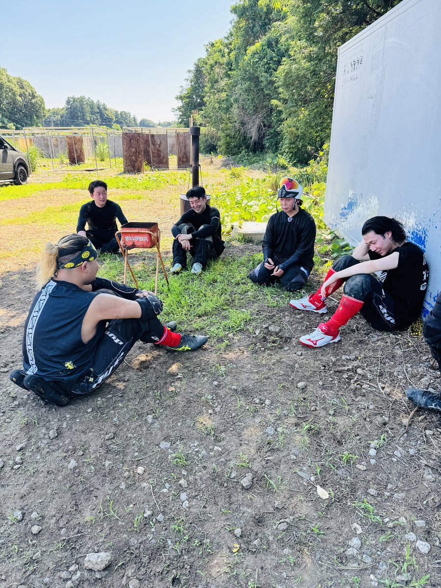sametar00Agni's tweet photo. 生まれて初めてサポートハンドが筋肉痛になるほどマーカー構えてる時間が長い1日でした

それだけ戦闘時間が長引いたって事は上達したのかな〜

夏場は15:00〜19:00の夏季営業で練習しようかなって思ってます

平日ペイント気になる方は連絡ください〜🤲 https://t.co/PGgdQTzyZm